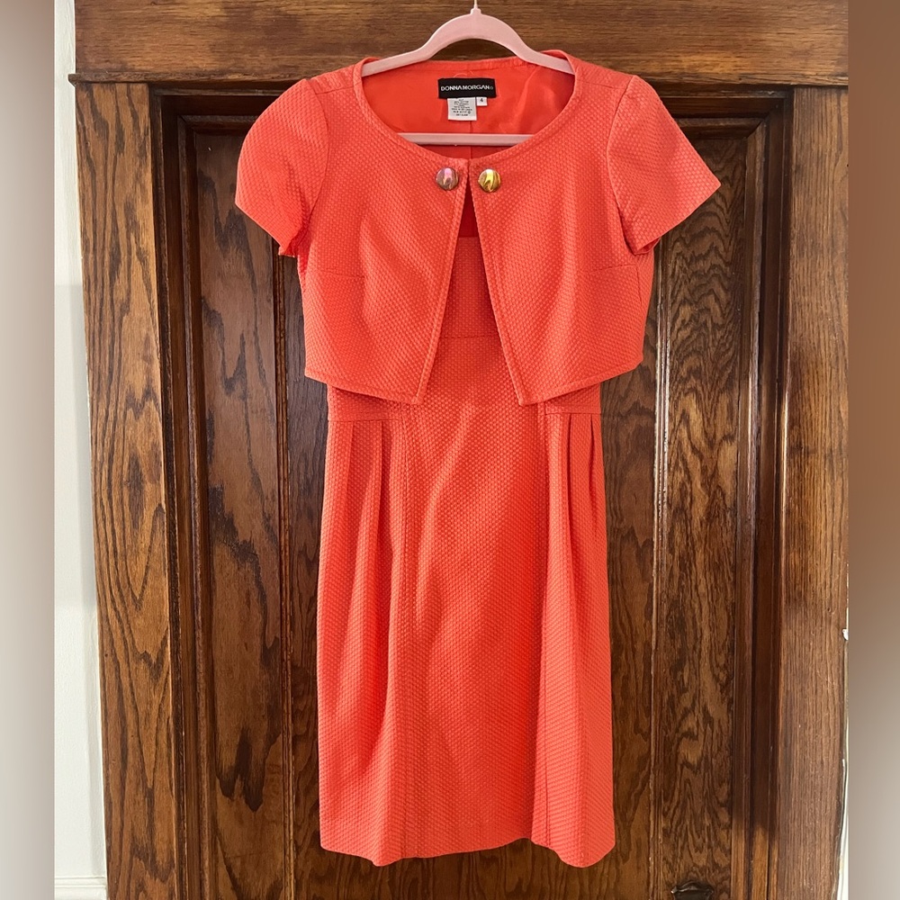 Vintage Donna Morgan coral 2 piece set!